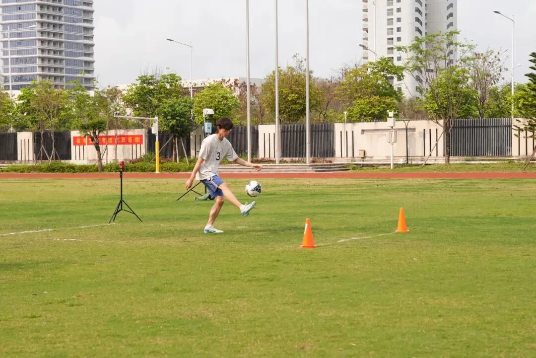 中考体育圆满收官!坪山6600余名学子拼搏致敬青春 第13张