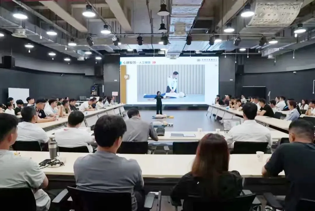 中考体育圆满收官!坪山6600余名学子拼搏致敬青春 第28张