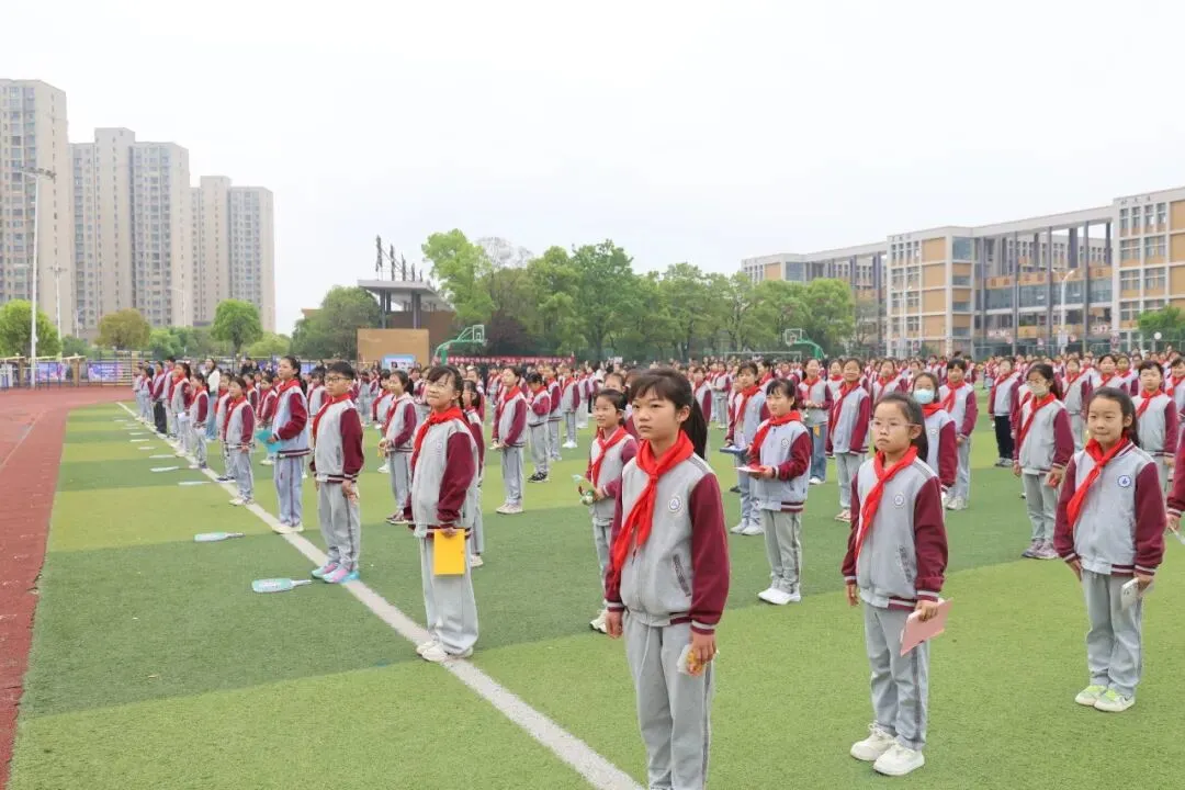 童心送祝福 温暖助中考——丹阳市实验学校举行中考助力主题活动 第6张