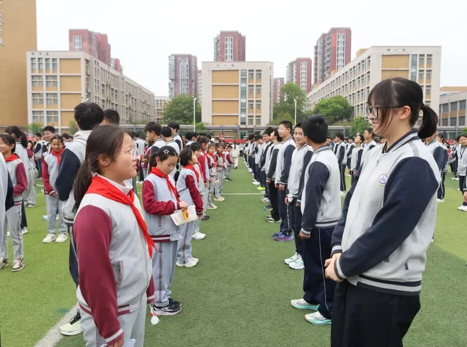 童心送祝福 温暖助中考——丹阳市实验学校举行中考助力主题活动 第11张
