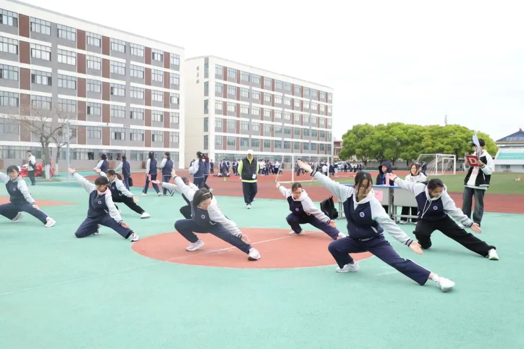 我市2026年中考体育考试今日开考 第3张