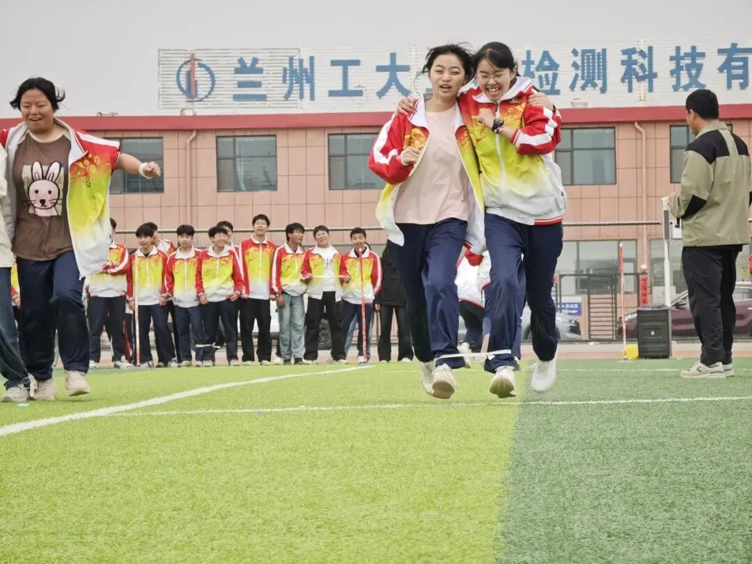 青春聚力,趣味同行——成功中考二校趣味竞技活动圆满落幕 第10张