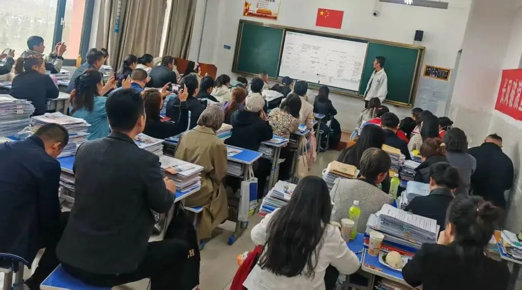 青春聚力,趣味同行——成功中考二校趣味竞技活动圆满落幕 第34张