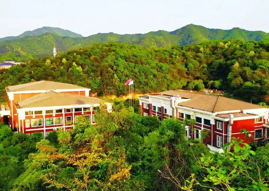 杭州女生中考495分,高考冲进全国名校!选对一所适合的高中,这群孩子照样实现逆袭 第5张