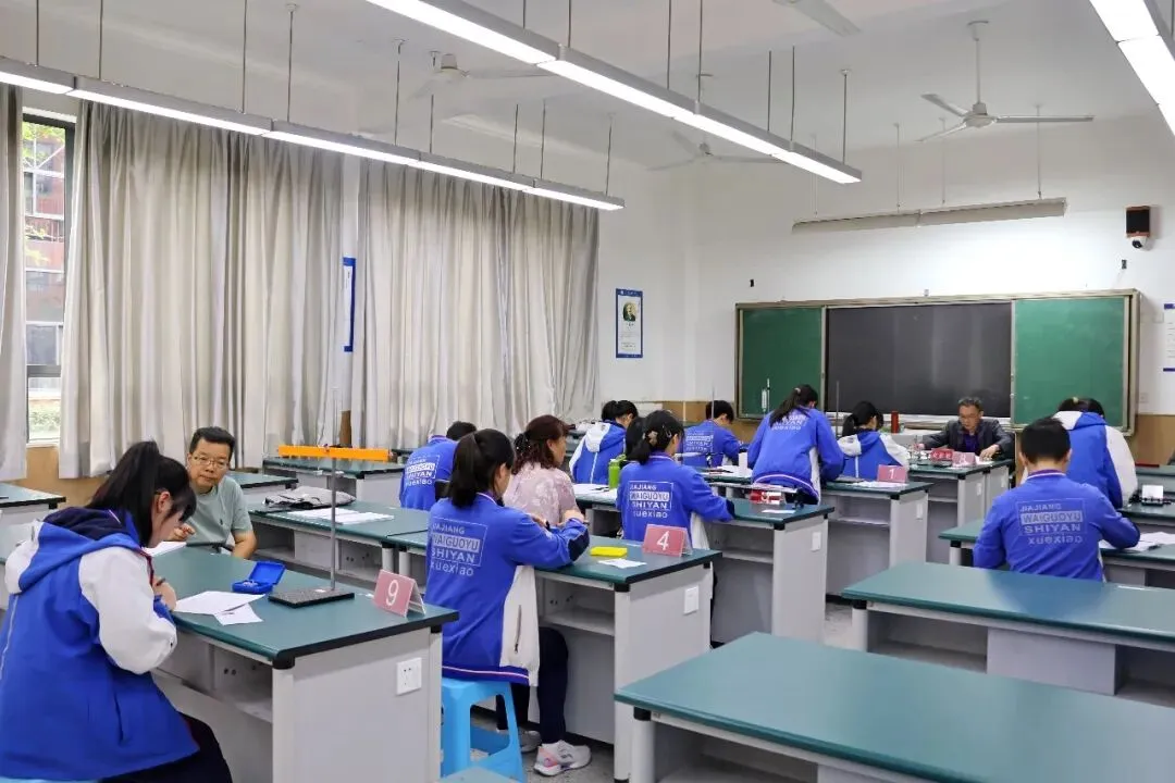 聚焦中考|夹江外校九年级理化实验操作考试圆满结束 第6张