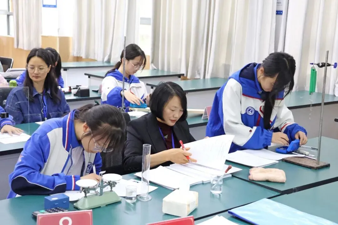 聚焦中考|夹江外校九年级理化实验操作考试圆满结束 第12张