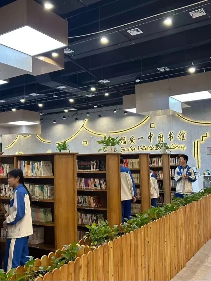 探梦一中筑初心 励志前行赴中考丨福安六中初三优秀学子赴福安一中交流参观 第8张