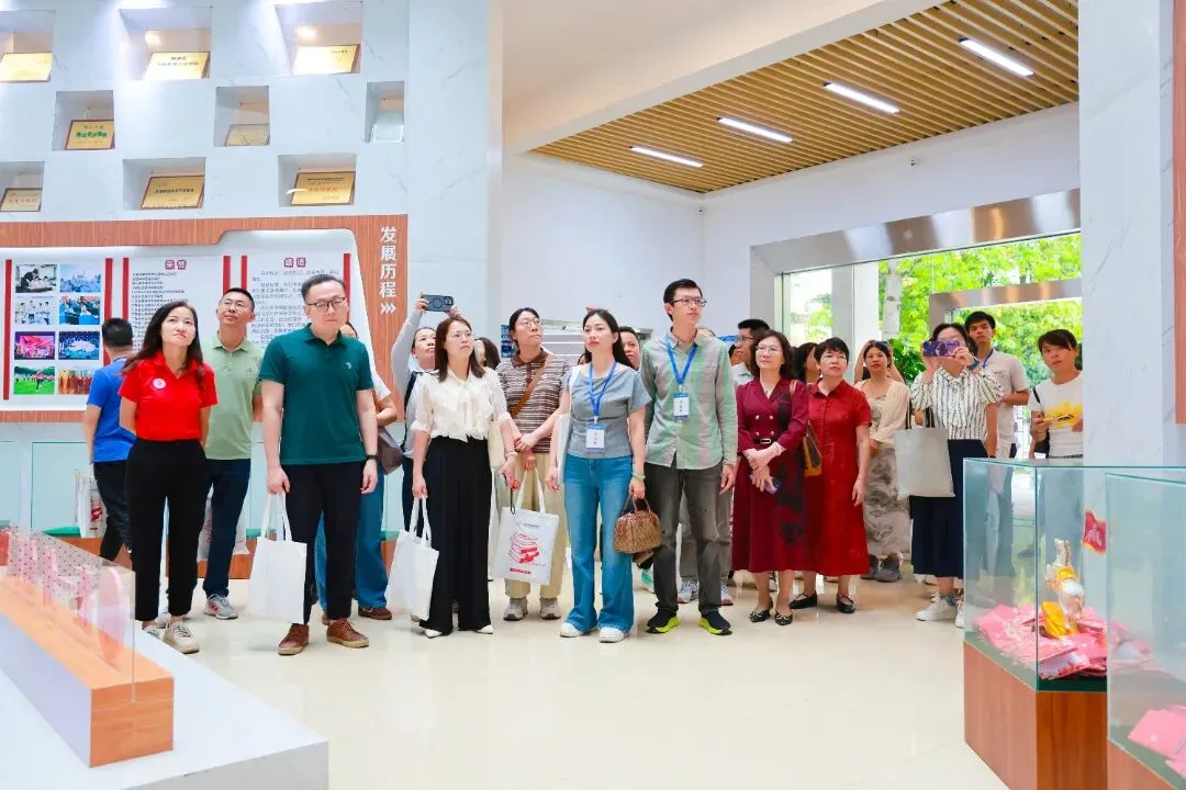 研途有悟,备考有路 | 肇庆市端州区中考备考研修团走进顺德一中外国语学校 第4张