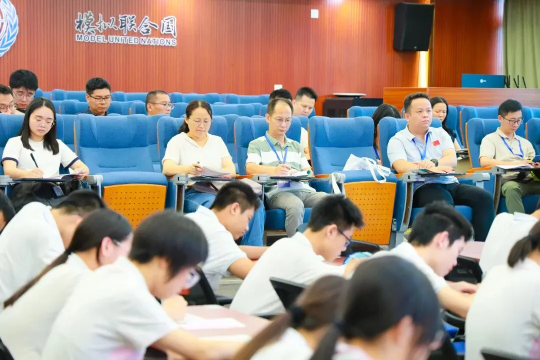 研途有悟,备考有路 | 肇庆市端州区中考备考研修团走进顺德一中外国语学校 第8张