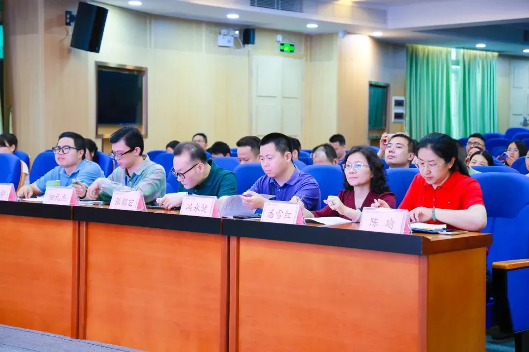 研途有悟,备考有路 | 肇庆市端州区中考备考研修团走进顺德一中外国语学校 第16张