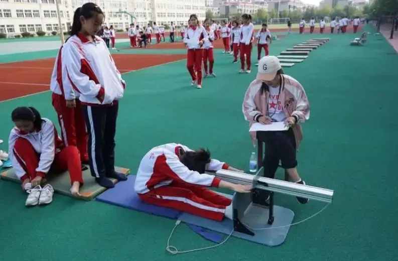 校园体育 | 中考体育训练方法——坐位体前屈 第8张