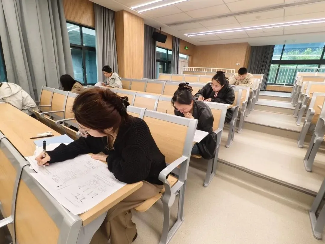 研做中考真题,把准备考航向——记中考复习备考活动月系列活动(二) 第3张