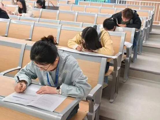 研做中考真题,把准备考航向——记中考复习备考活动月系列活动(二) 第6张