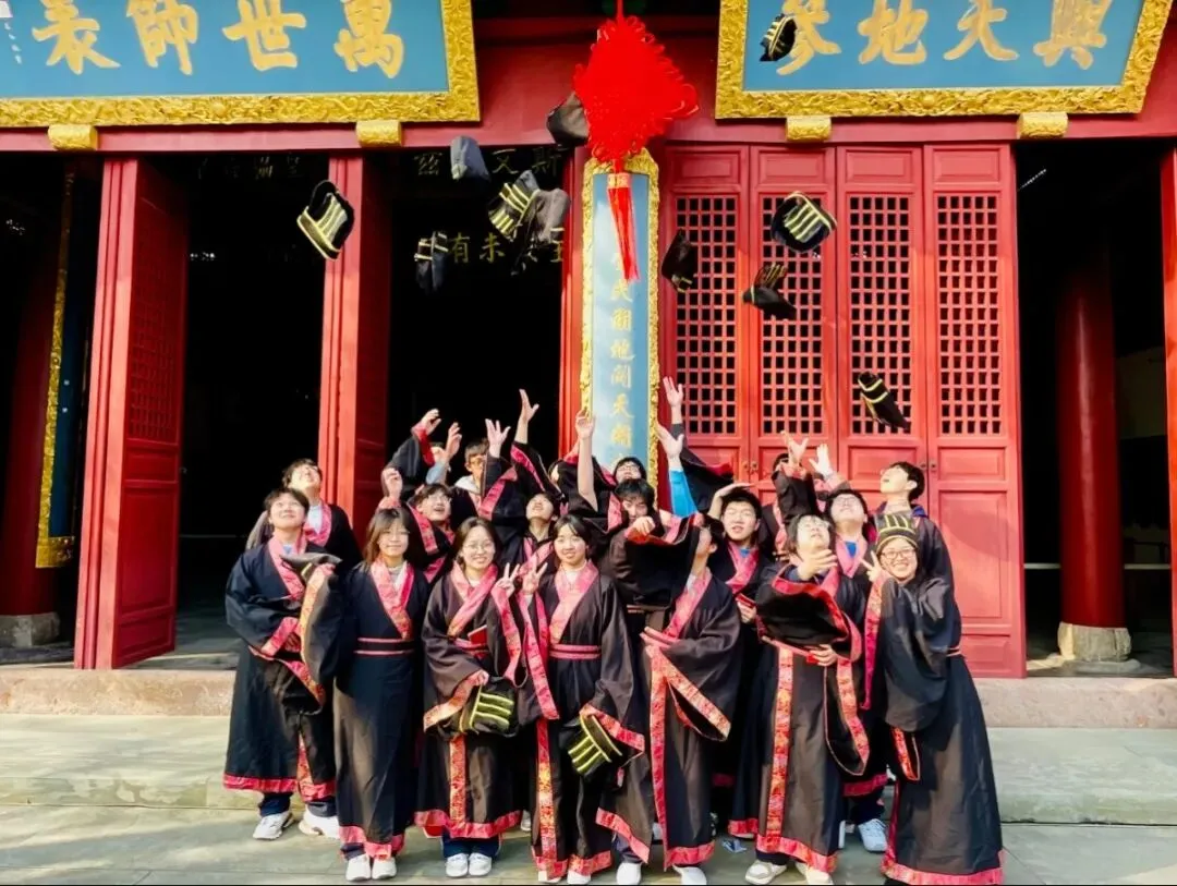 中考未上“优高线”,高考却考了590分,最后100天增分63分 | 汤佳琪:是育新,让我把“不可能”变成“我能”! 第16张