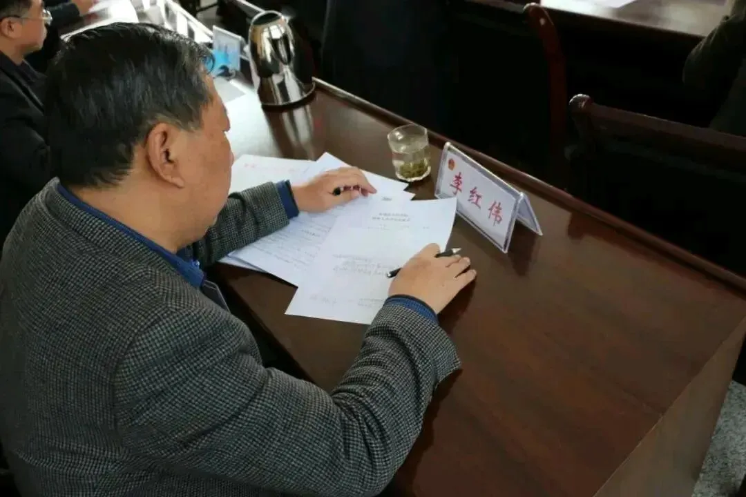 面试真题秒杀封神解析‖认真写的报告,领导不予采纳,你如何回应 第1张