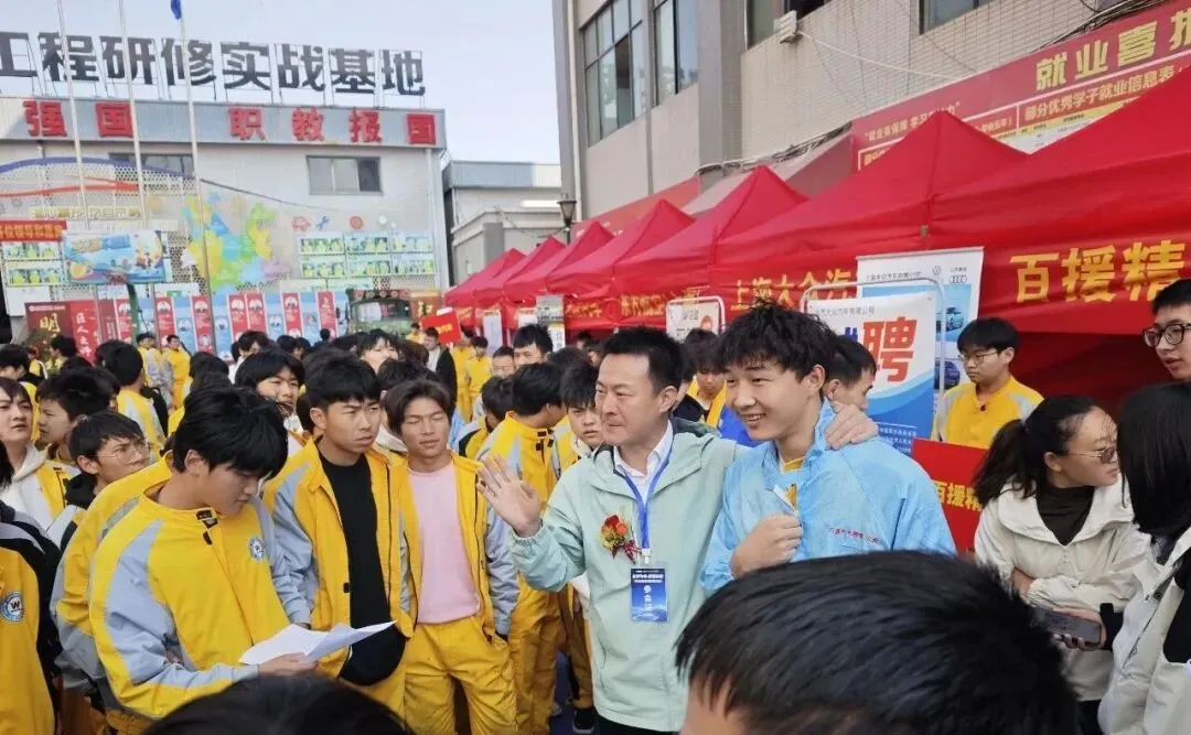 中考落榜≠未来无望!16岁杨晓:一个明智的选择,逆袭精彩的人生! 第15张