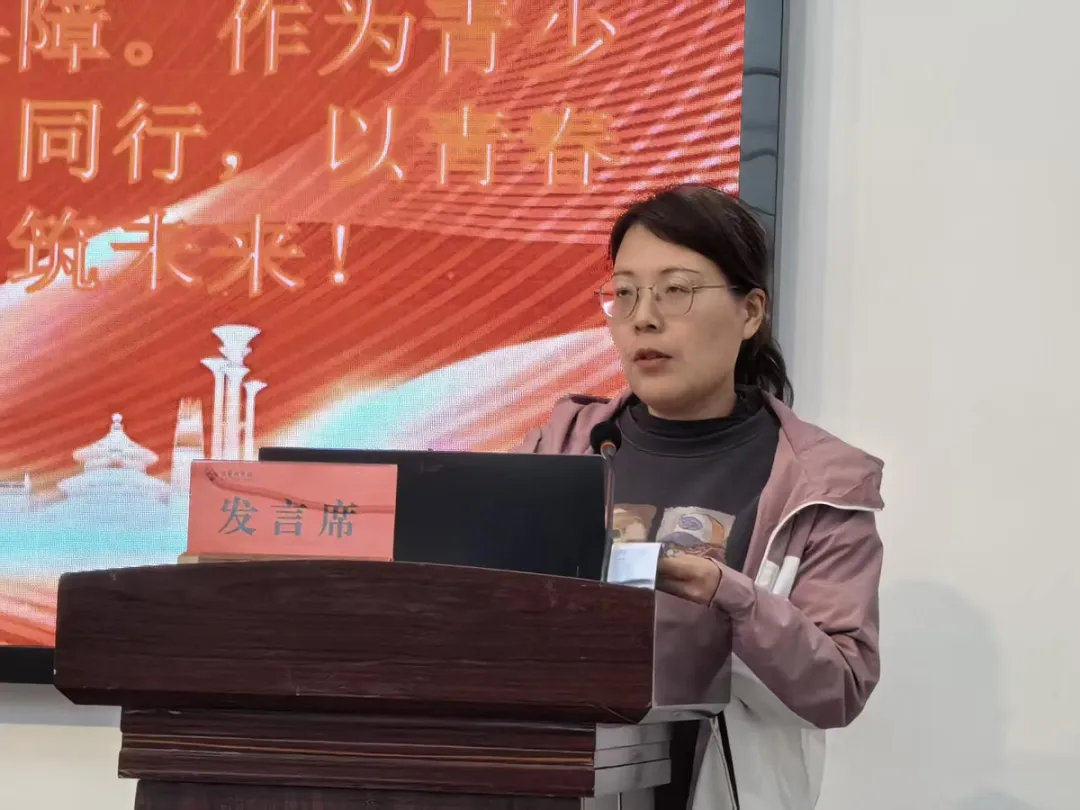 把脉新中考 共研新策略 | 高邮市初中道德与法治专题复习备考交流暨宰华平工作室主题研训活动在汪曾祺学校举行 第11张