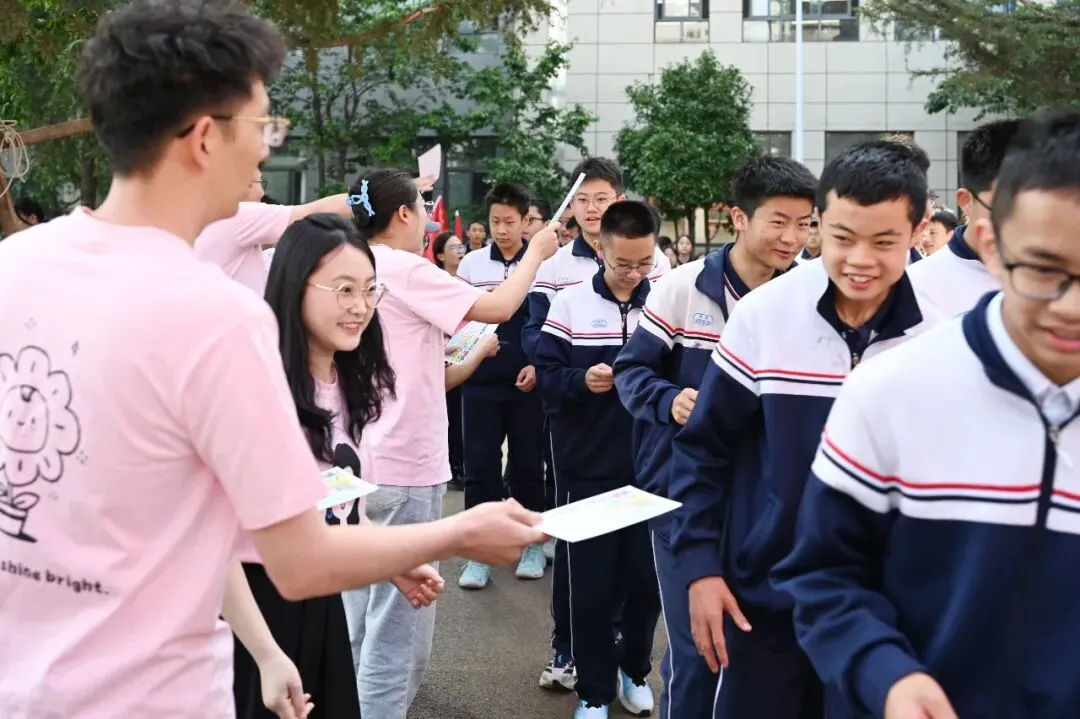 凝心聚力赴中考 少年逐梦向韶华|昆明浙附中学初2026届中考誓师大会圆满落幕 第8张