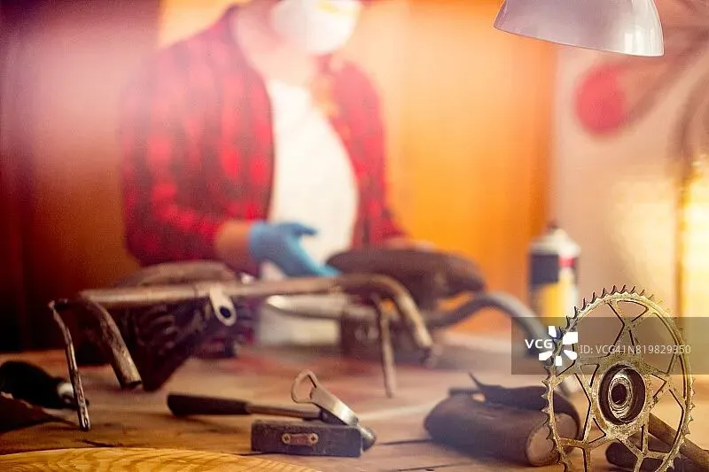 【实验】2025春季四大期中作文真题拆解 第4张