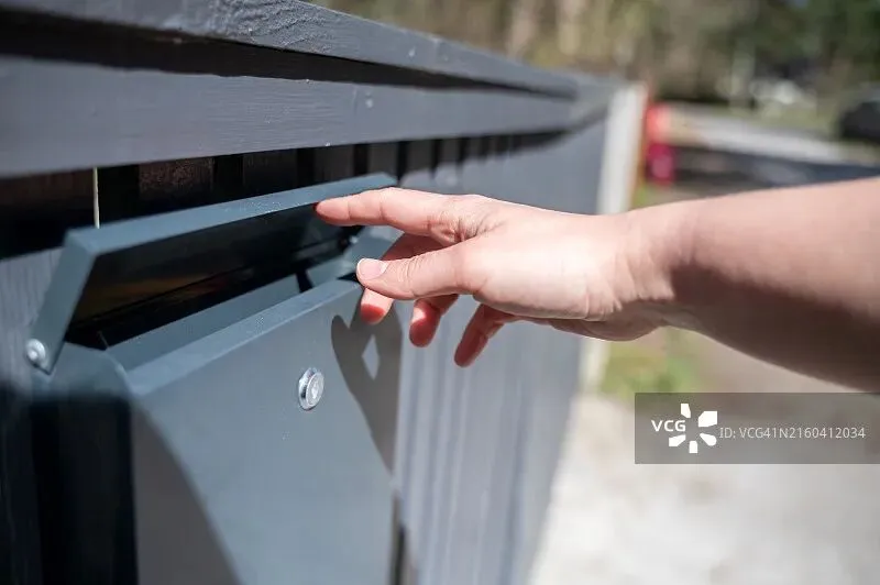 【实验】2025春季四大期中作文真题拆解 第5张