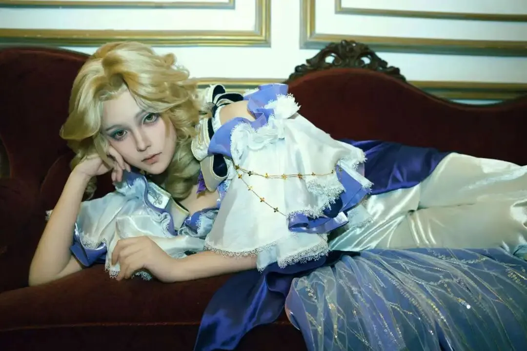 “圣马丁给我直录了”!休学两年、中考落榜、上岸伦艺戏服设计 第6张