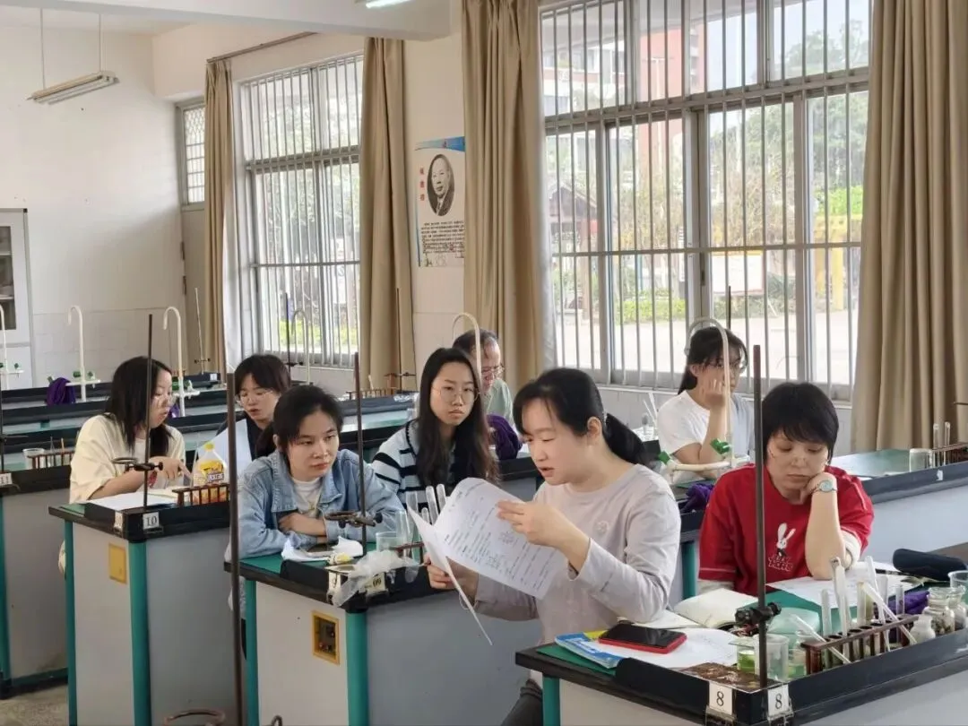 春润课堂精视导 笔耕中考奋笃行——南宁市第二十四中学初三校内教学视导活动 第18张