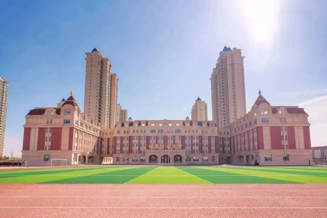 中考择校,别只看分数线!长春16所民办高中师资都咋样? 第54张