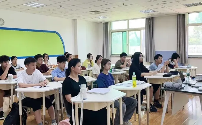 2026年北京市昌平区星元学校【中考复读班】招生简章,附学费 第2张