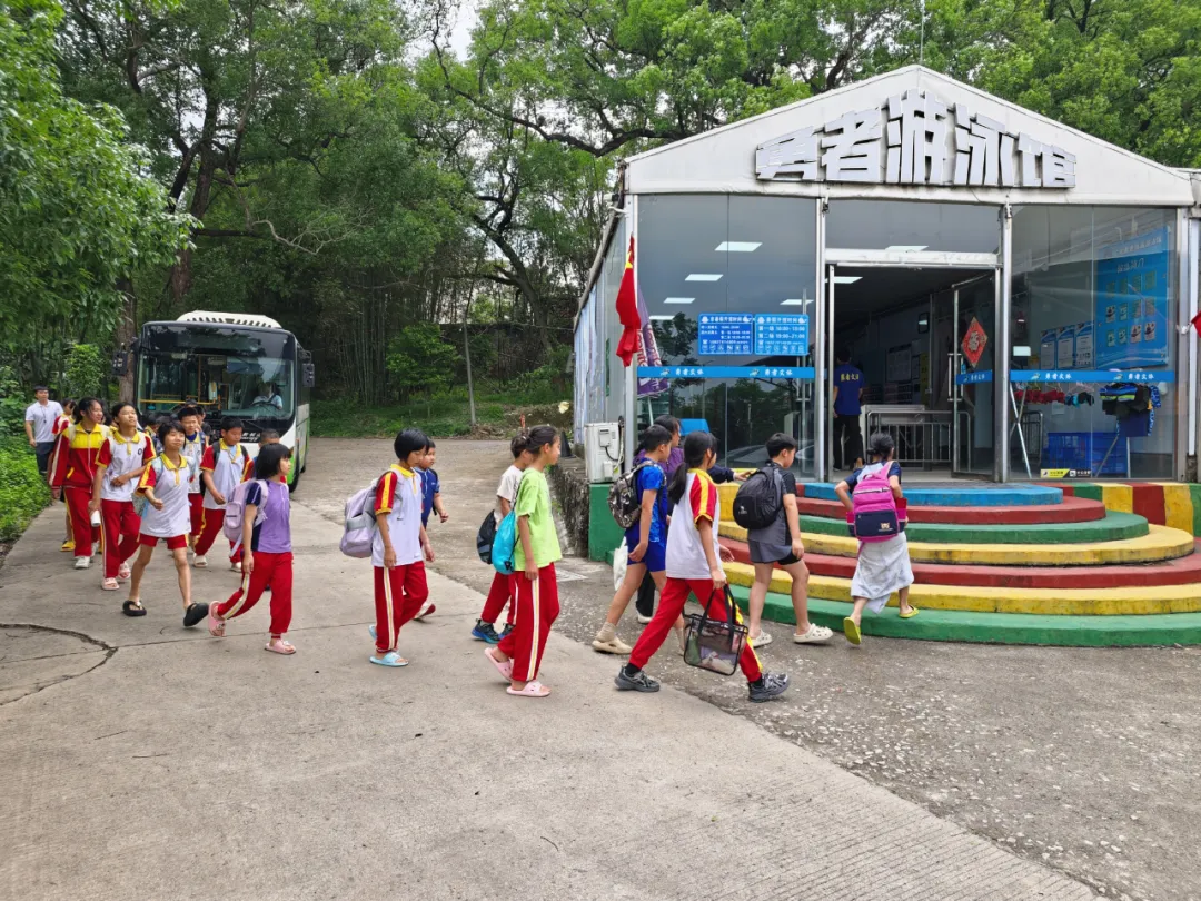 必修课+1!游泳纳入中考,仁化学生已开练 第3张