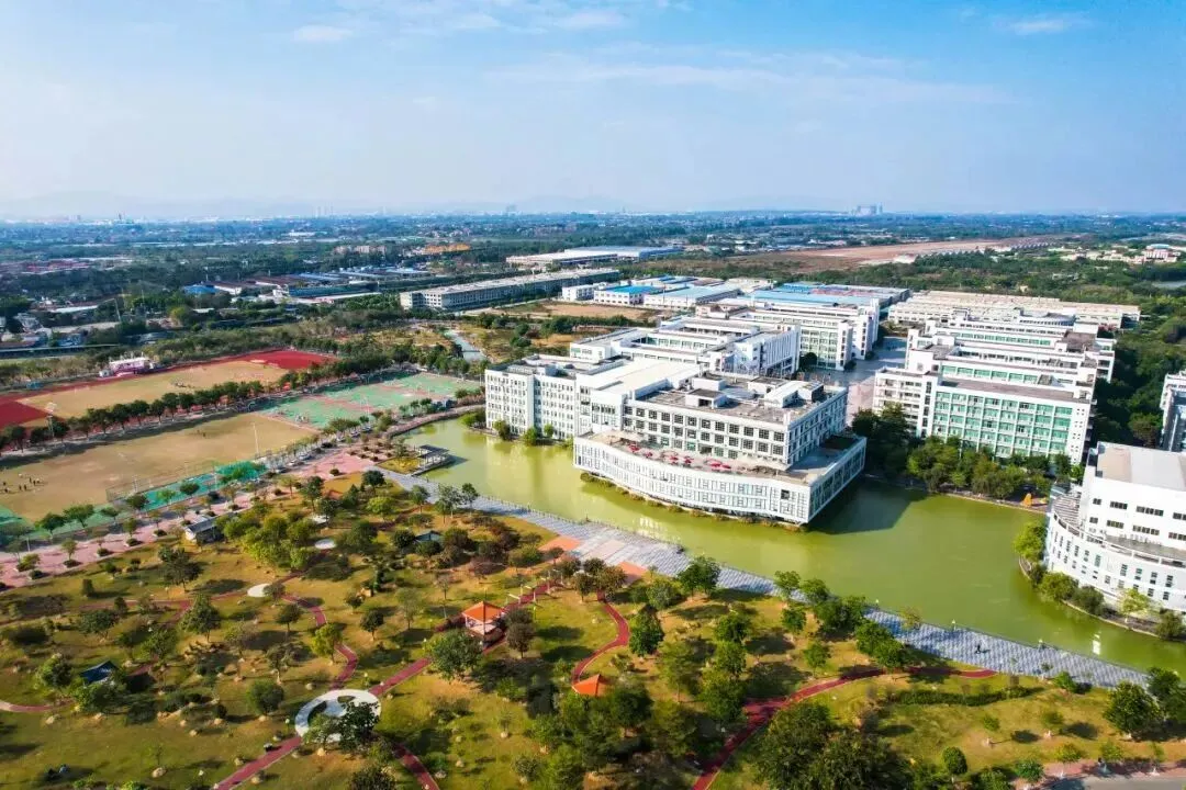 有温度的教育 | 我校助力花都区体育中考,爱心物资为考生护航 第9张