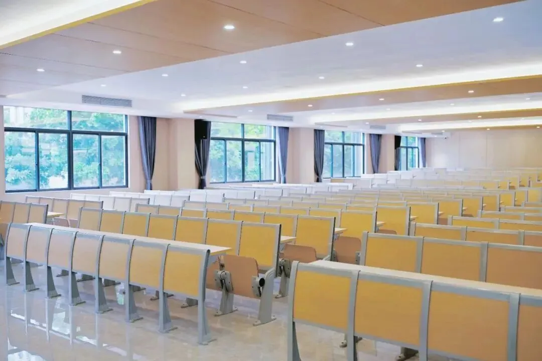 有温度的教育 | 我校助力花都区体育中考,爱心物资为考生护航 第10张