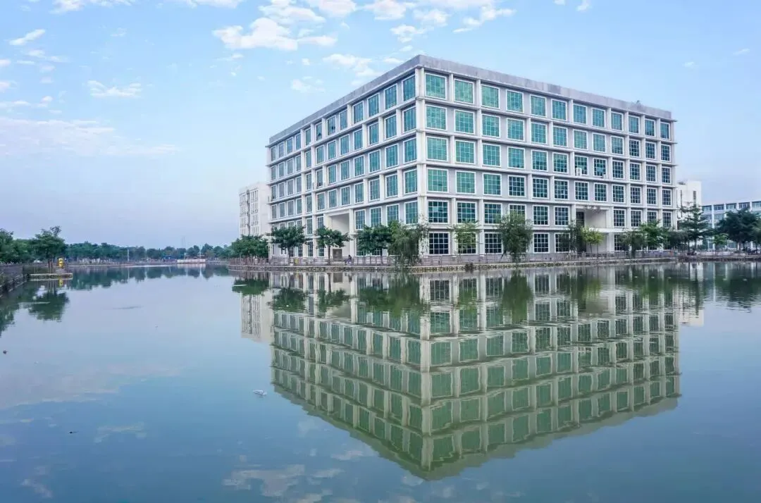 有温度的教育 | 我校助力花都区体育中考,爱心物资为考生护航 第11张