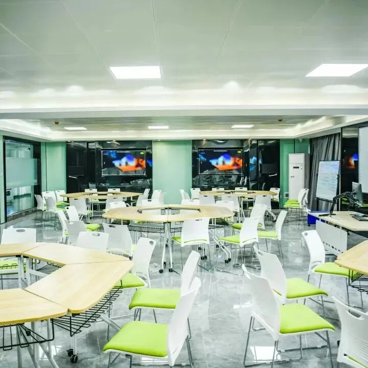 有温度的教育 | 我校助力花都区体育中考,爱心物资为考生护航 第17张