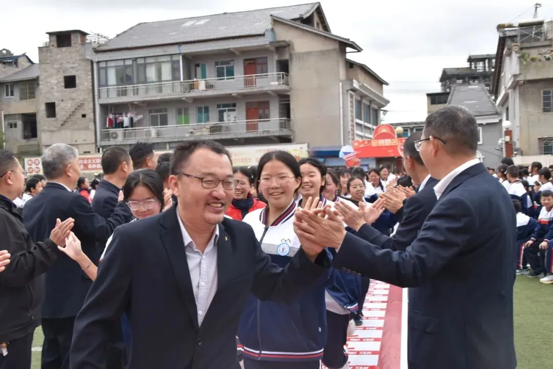 【勤悦岔中 · 党建】决胜中考,圆梦岔中——播州区三岔中学2026届誓师大会圆满落幕 第31张