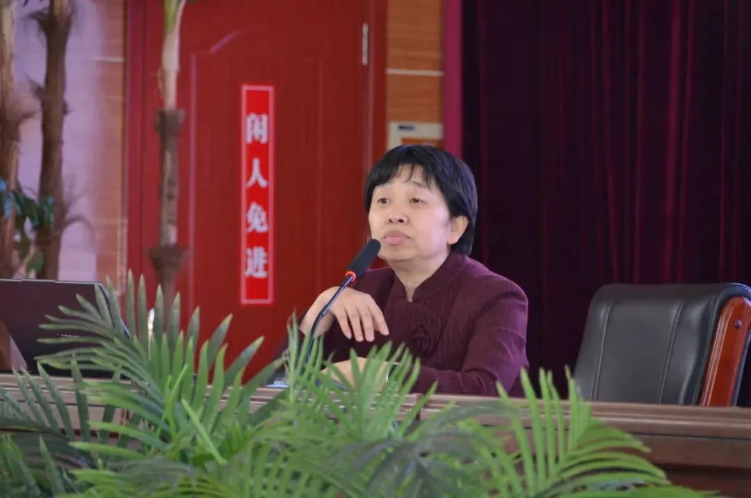 家校同心赋能备考 阳光心态迎战中考——太原市小店区第三中学校开展初三年级心理健康家庭教育讲座 第9张