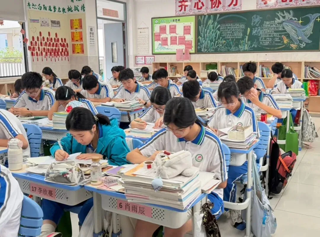 【科组动态】以赛促学固语法,凝心聚力迎中考——香市中学初三级顺利举办英语语法知识竞赛 第4张