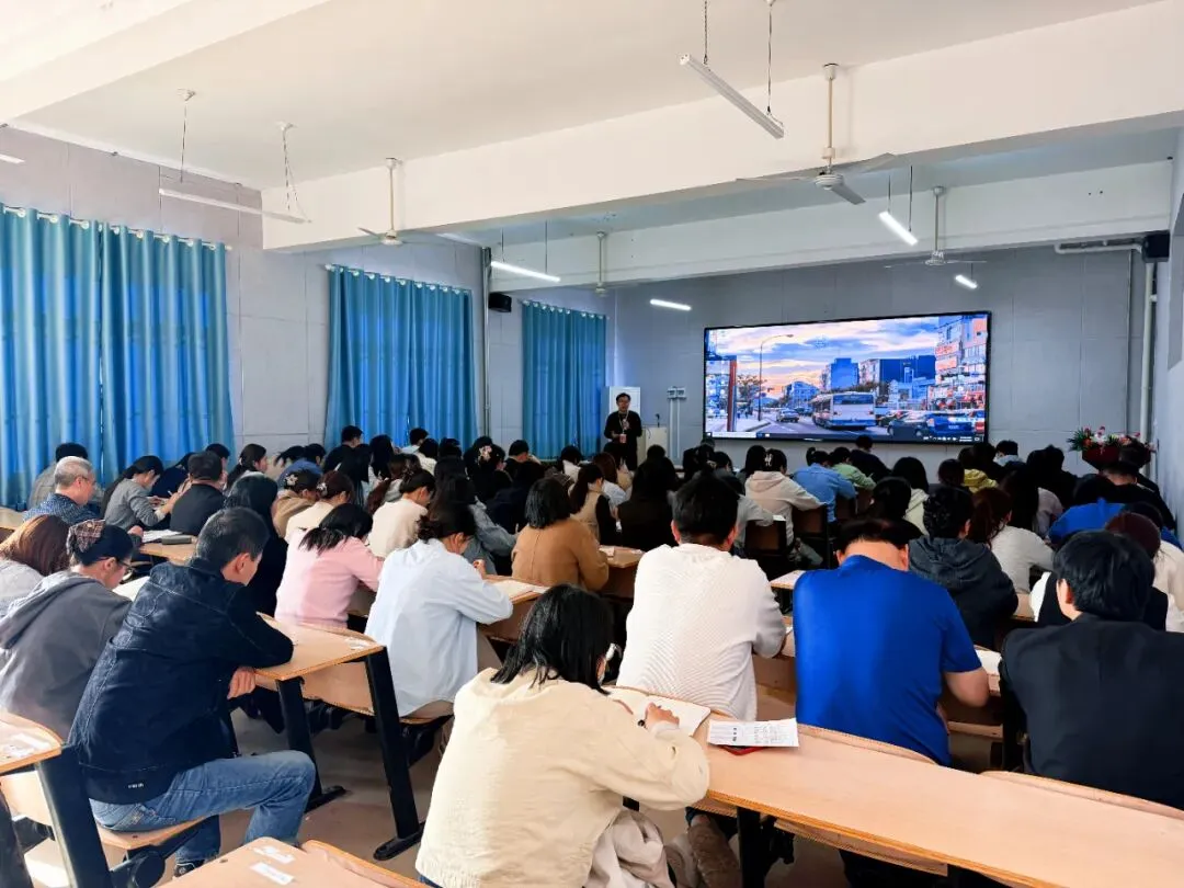 以练为战,决胜春考|济南万智学校第三次模拟考试火热开考! 第6张