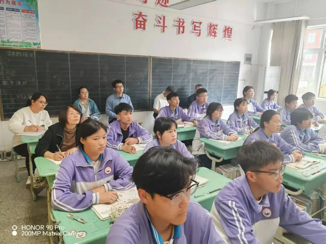 聚焦新课标 对标新中考 携手共研促提升——胡屯镇中学成功承办区联盟教研活动 第14张