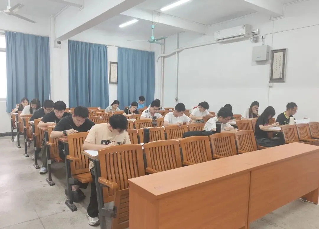 第三届“榴园杯”公务员考试模拟大赛决赛预告 第25张