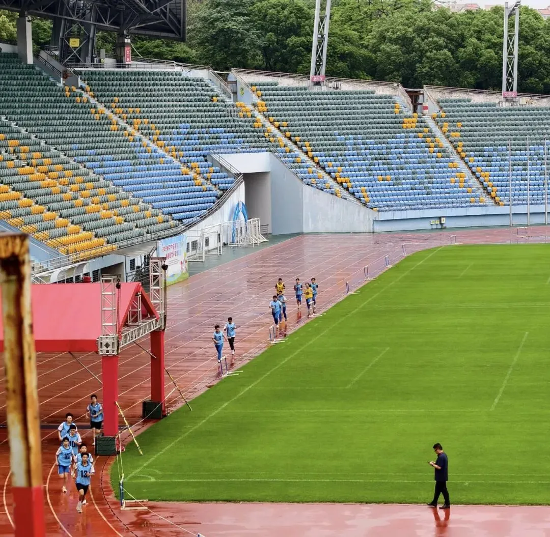 一场体育中考,牵动多少父母的心 第3张