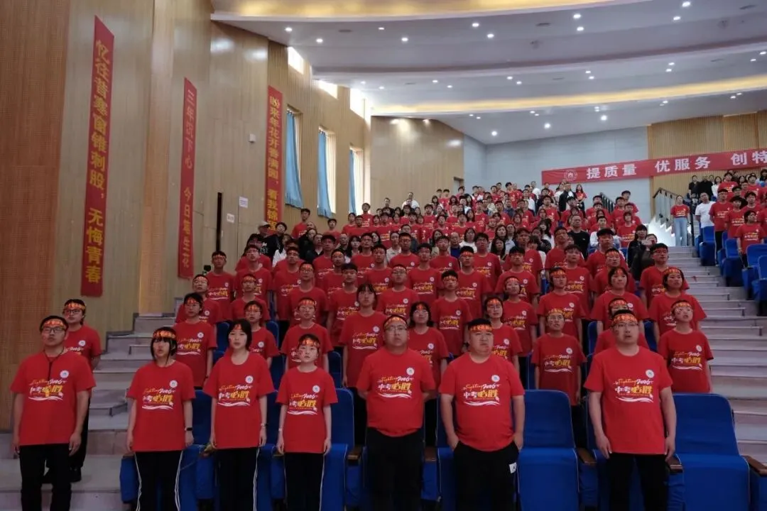 【奋战六十天 ,圆梦中考时】彝良天立学校2026届“亮剑中考时,无悔青春”目标引领大会 第21张