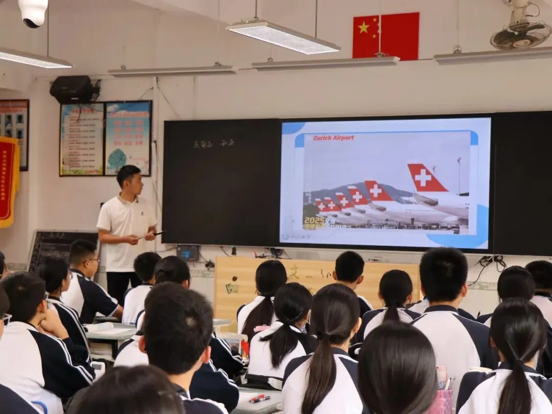 精准视导促提升 凝心聚力备中考 —— 钦州市教育发展研究中心莅临市第八中学开展专题教学视导活动 第8张