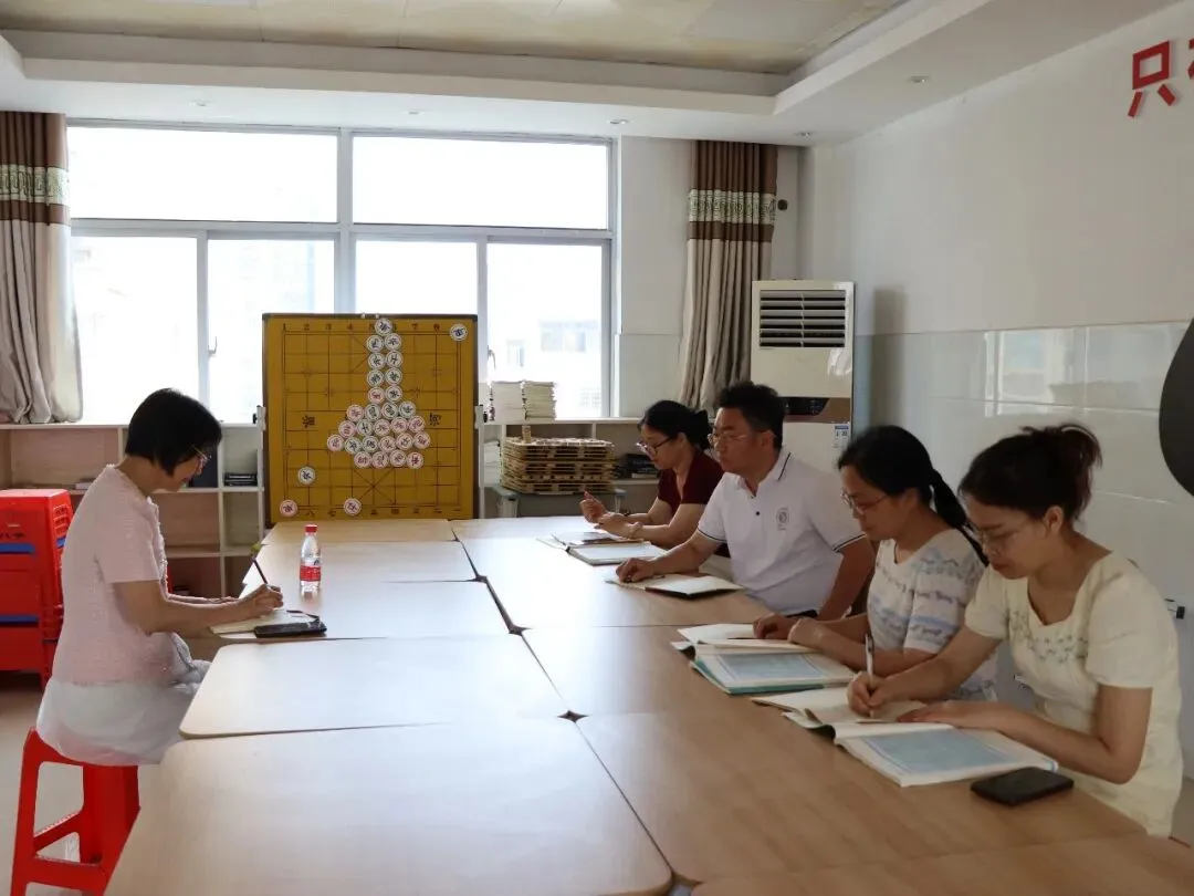 精准视导促提升 凝心聚力备中考 —— 钦州市教育发展研究中心莅临市第八中学开展专题教学视导活动 第18张