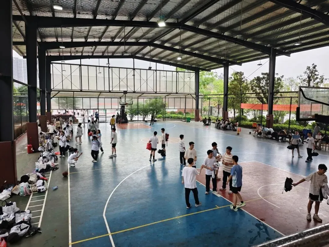 学校动态 | 暖心护航助中考 贴心服务暖人心 第13张