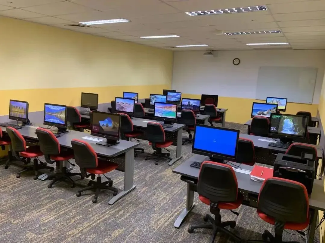 中考后新出路!2 年国内 + 1 年新加坡带薪留学,初中毕业直升海外名校,技能 学历 就业一步到位 第25张