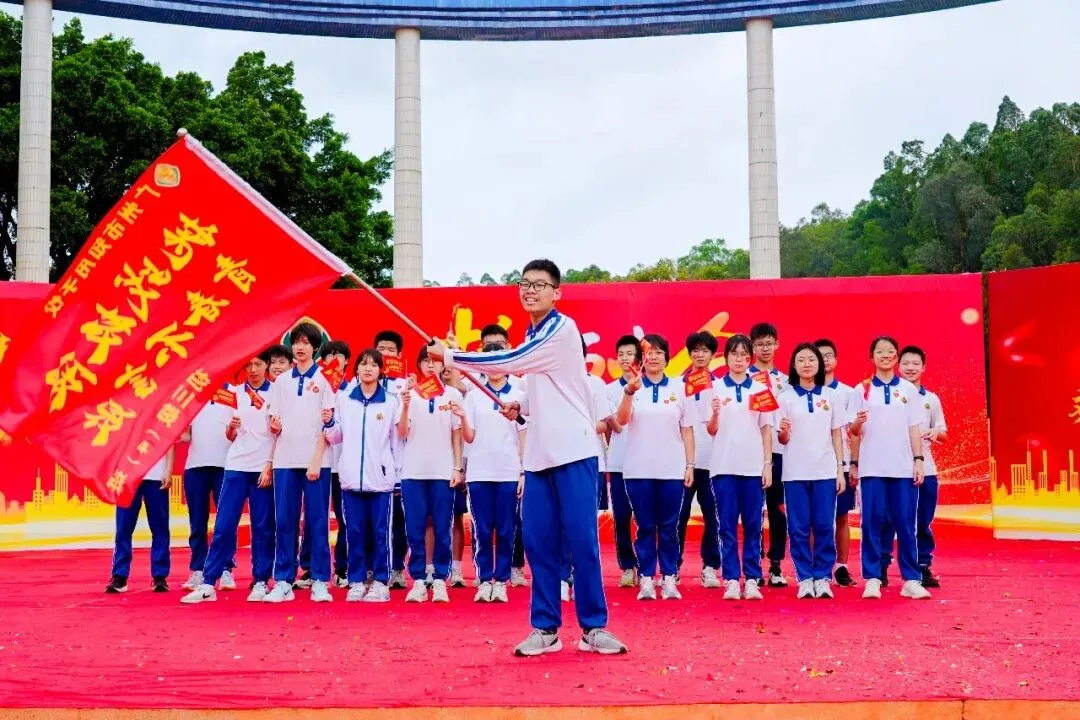 莲峰策马扬鞭处,知用同心折桂时——中考誓师大会圆满举行 第72张