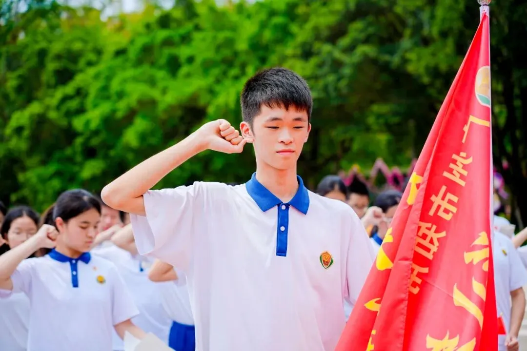 莲峰策马扬鞭处,知用同心折桂时——中考誓师大会圆满举行 第82张