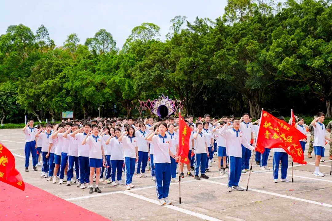 莲峰策马扬鞭处,知用同心折桂时——中考誓师大会圆满举行 第88张