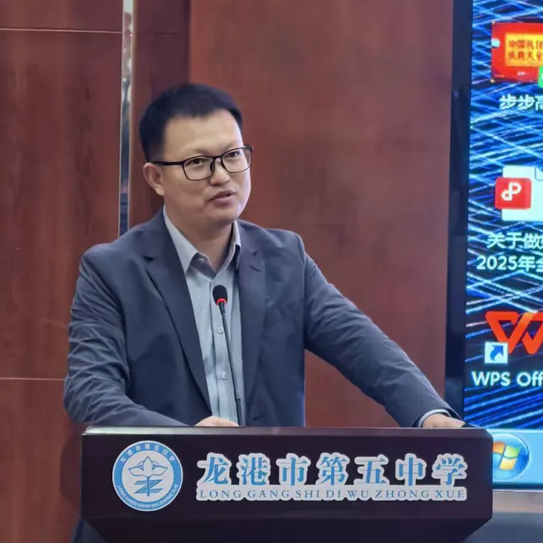 聚焦中考明方向,深耕教研促成长 ——龙港市初中语文学业水平考试复习暨名师工作室活动圆满落幕 第10张