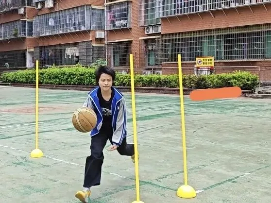 青春无畏试锋芒 直击中考第一关——绥宁县实验中学九年级体育模拟测试纪实 第13张
